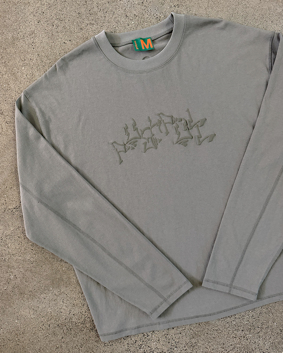 OLIVE GRAPH LONG SLEEVE T-SHIRT