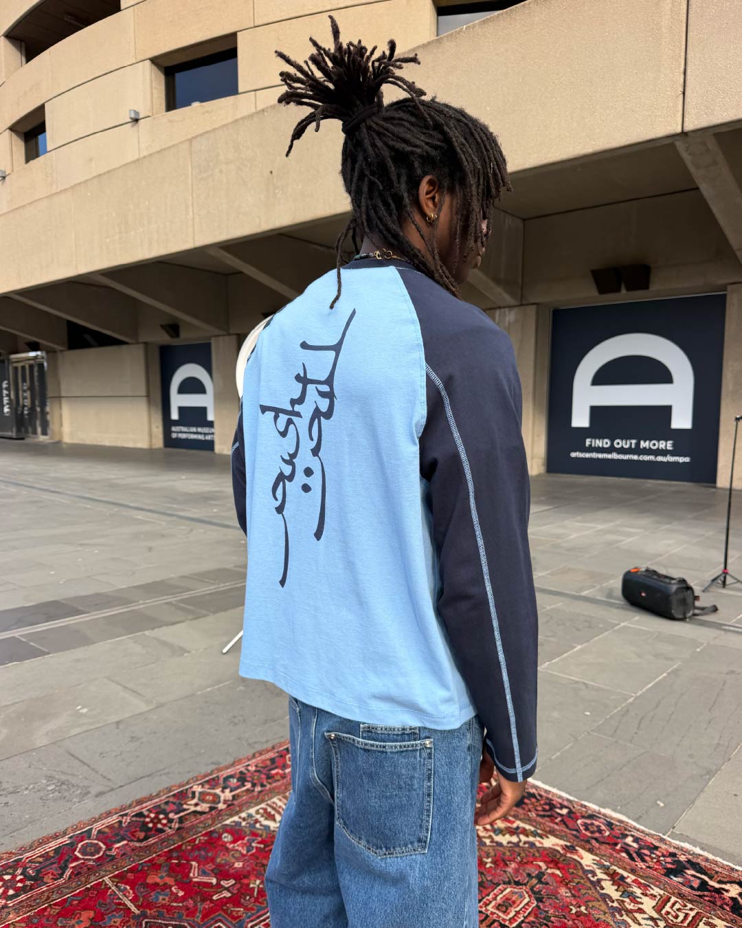 BLUE 2-TONE RAGLAN
