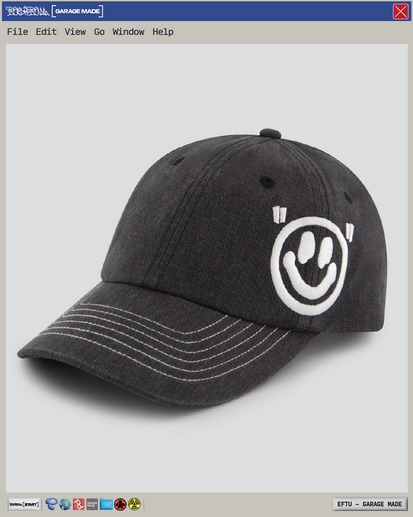 BLACK/WHITE SMILEY IRONY CAP