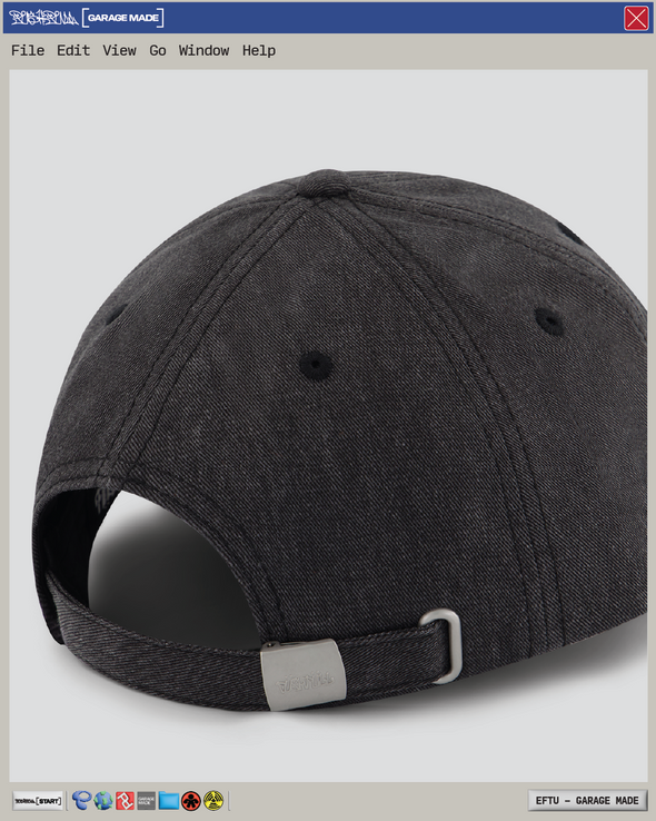 BLACK/WHITE SMILEY IRONY CAP