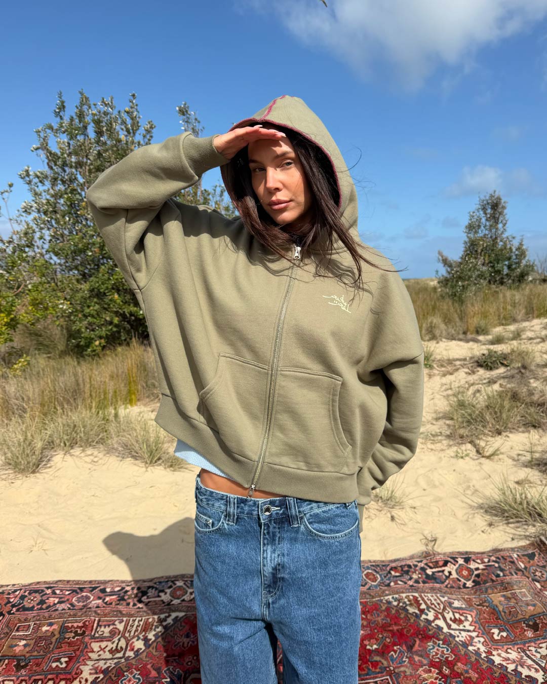 MAYFLY ZIP UP HOODIE