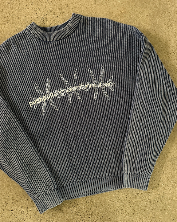 REVERSIBLE BARB WIRE KNIT