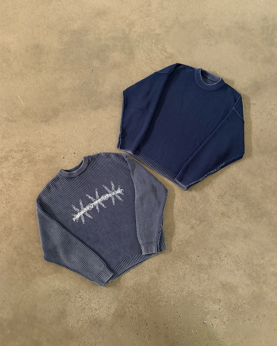 REVERSIBLE BARB WIRE KNIT